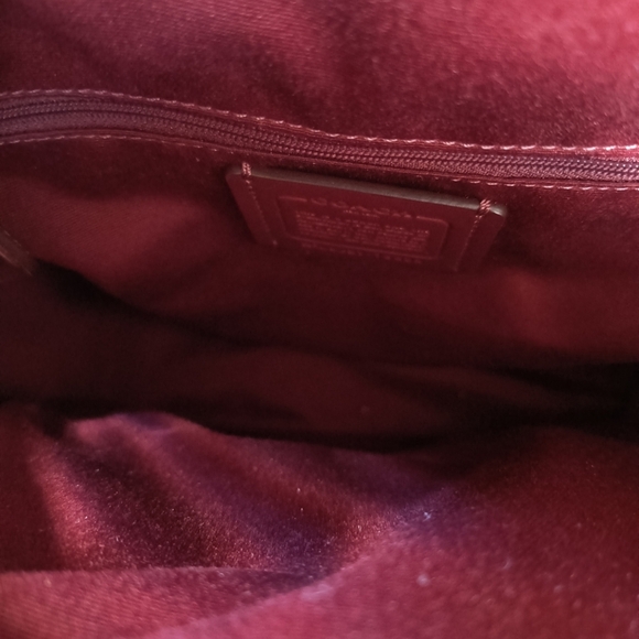 Like New Coach Jordyn Backpack Style Purse - Picture 4 of 9